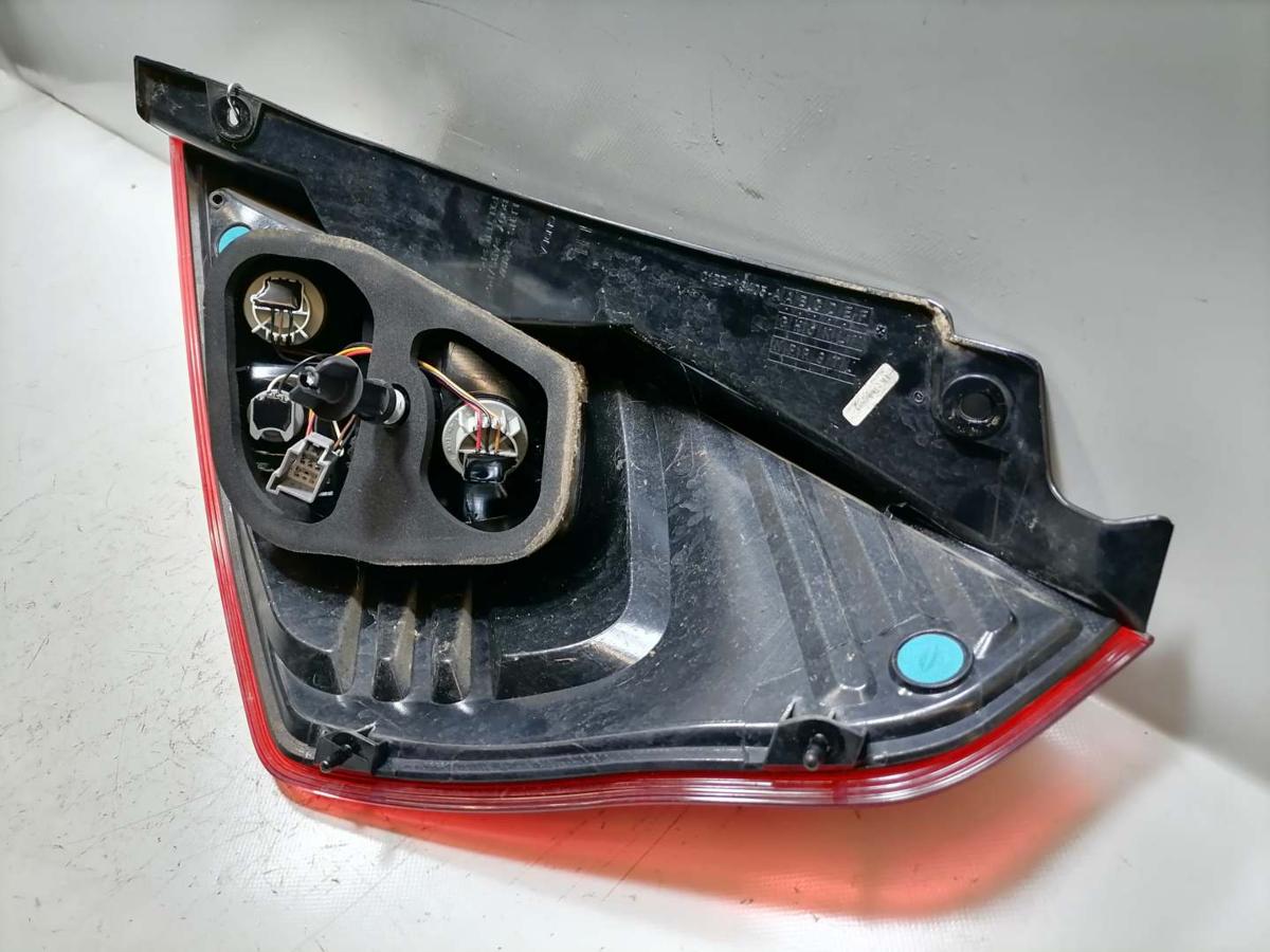 Ford Fiesta original Rücklicht Rückleuchte Schlussleuchte links Bj.2016 Ford Fiesta original Rücklicht Rückleuchte Schlussleuchte links Bj.2016